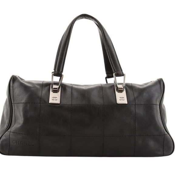 💕💯Authentic Chanel Square Stitch CC Boston Bag Quilted Leather💕 - Picture 1 of 17